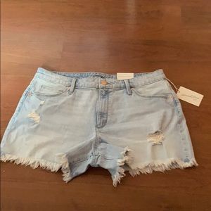 High-Rise shorts